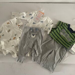 NWT Carters Baby clothing Animal Prints and Stripes 3sizes 3 sets NB ,3 month,24